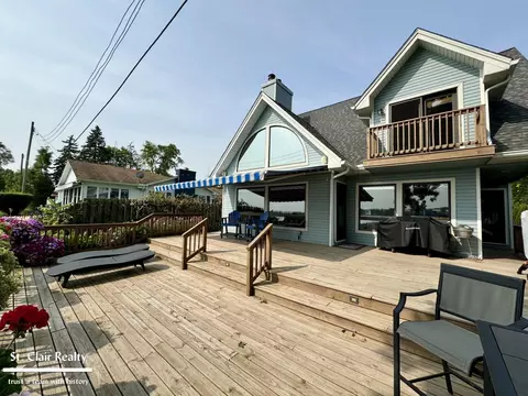 Exterior - 1407 N N Riv, Saint Clair, MI 48079 photo 4 of 4