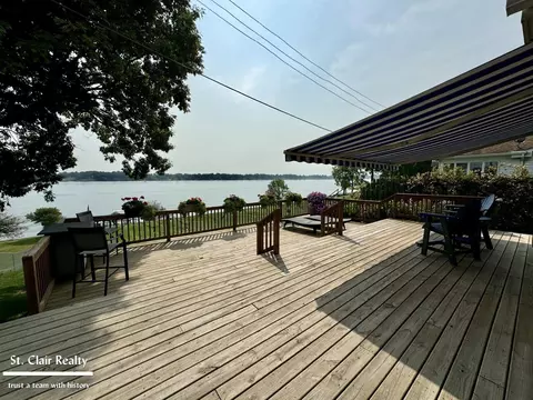 Exterior - 1407 N N Riv, Saint Clair, MI 48079 photo 3 of 4