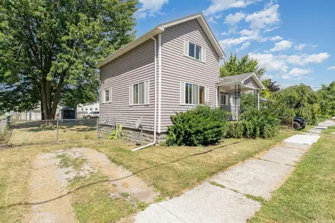 1304 Stanton, Bay City, MI 48708