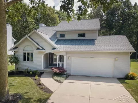 3804 Collingwood, Midland, MI 48642