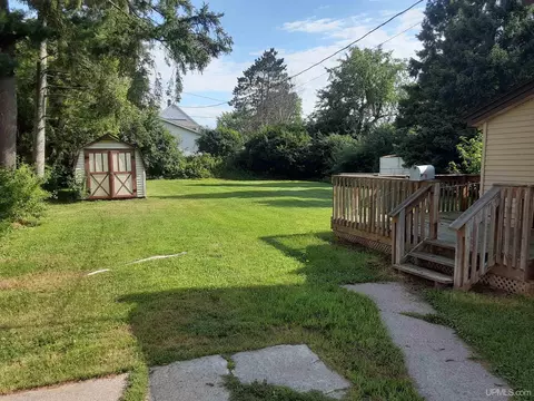 Exterior - 705 Hancock, Wakefield, MI 49968 photo 2 of 4