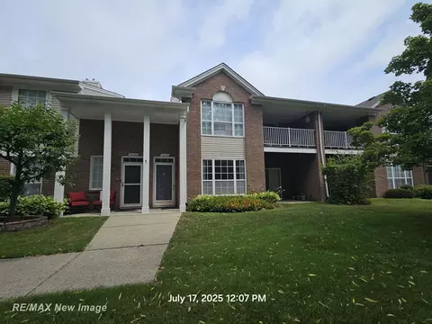 16262 Grandview, Macomb, MI 48044