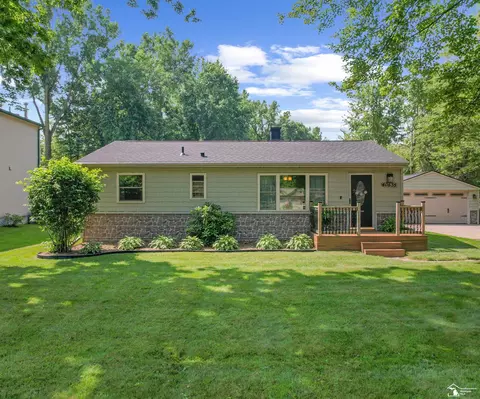 40535 Judd, Belleville, MI 48111 photo 2