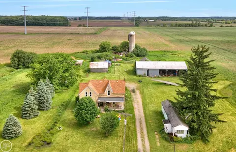 9268 Yale, Avoca, MI 48006