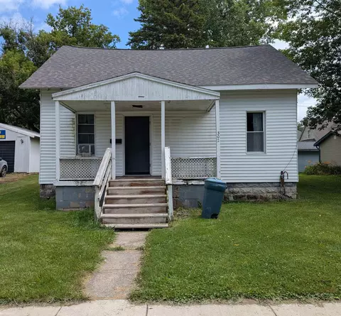 302 N Kennefic, Yale, MI 48097