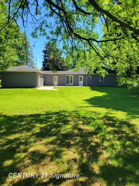 Exterior - 833 Coutant, Flushing, MI 48433 photo 5 of 9