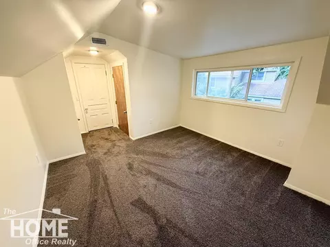Bedroom - 519 E Mason, Owosso, MI 48867 photo 2 of 3