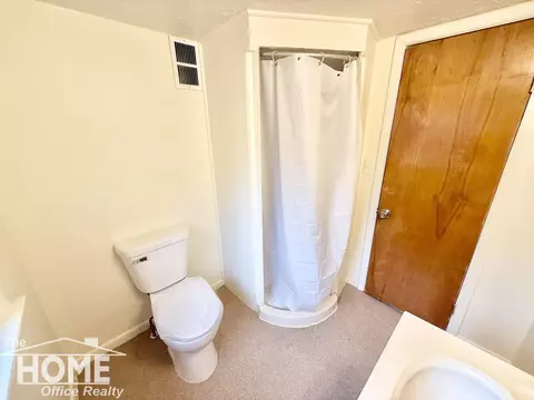 Bath - 519 E Mason, Owosso, MI 48867 photo 2 of 2