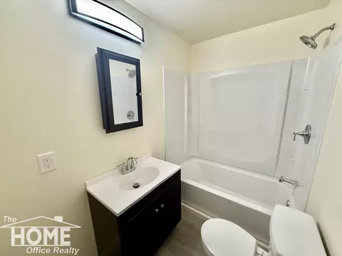 Bath - 519 E Mason, Owosso, MI 48867 photo 1 of 2