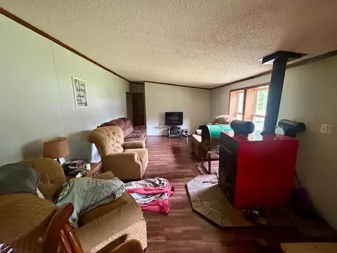 Living - 11349 Maple, Gladwin, MI 48624 photo 2 of 3