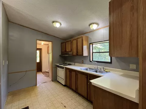 Kitchen - 1695 Janet, Harrison, MI 48625 photo 1 of 2