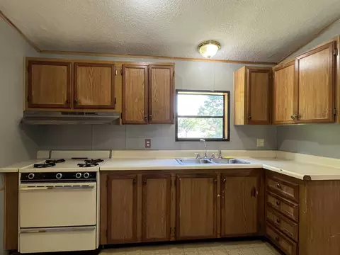 Kitchen - 1695 Janet, Harrison, MI 48625 photo 2 of 2