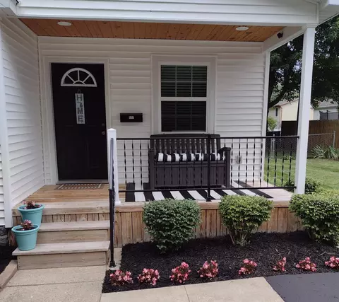 607 E Riverside, Williamston, MI 48895 photo 7