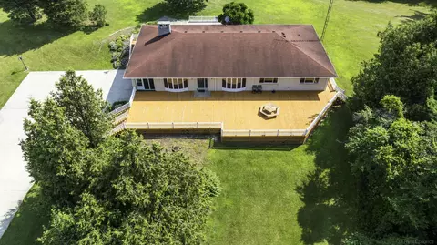 Exterior - 3300 N State, Deckerville, MI 48427 photo 6 of 27