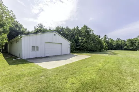Other - 3300 N State, Deckerville, MI 48427 photo 17 of 27