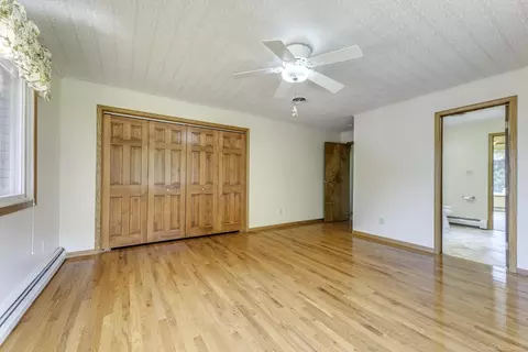 Bedroom - 3300 N State, Deckerville, MI 48427 photo 3 of 8