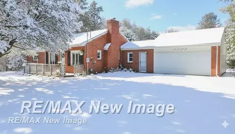 9377 Hubbard, Davison, MI 48423