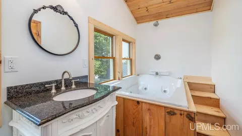 3143 D, Bark River, MI 49807 photo 25