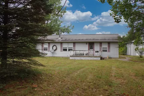 2925 E Cranberry Lk, Harrison, MI 48625