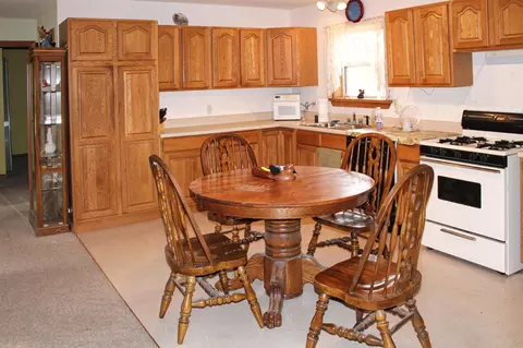 Kitchen - 2925 E Cranberry Lk, Harrison, MI 48625 photo 1 of 2