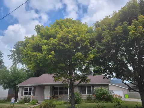 106 Macomber, Auburn, MI 48611