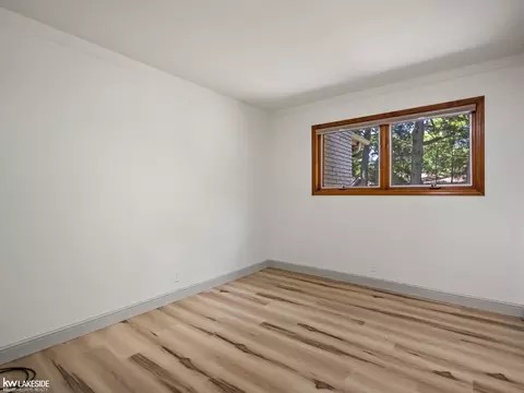 11585 Chicago, Warren, MI 48093 photo 34