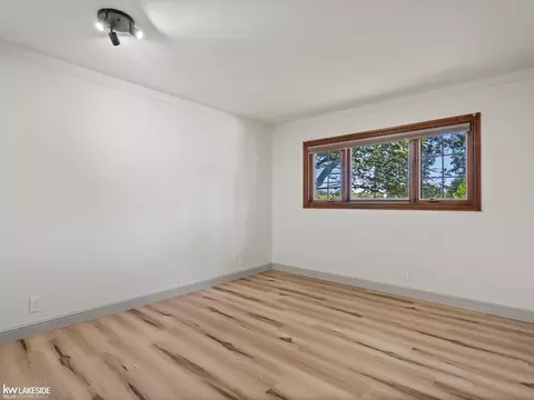 11585 Chicago, Warren, MI 48093 photo 38