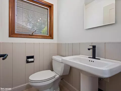 11585 Chicago, Warren, MI 48093 photo 24