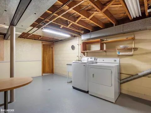 11585 Chicago, Warren, MI 48093 photo 48