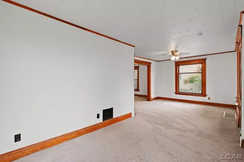 415 W Beecher, Adrian, MI 49221 photo 5