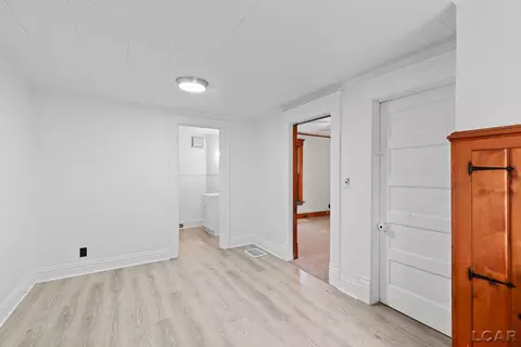 415 W Beecher, Adrian, MI 49221 photo 16
