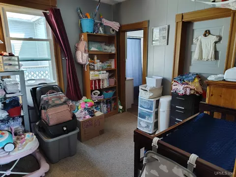308 S 19th, Escanaba, MI 49829 photo 3