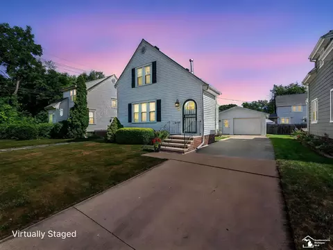 322 Shadowlawn, Monroe, MI 48162 photo 2