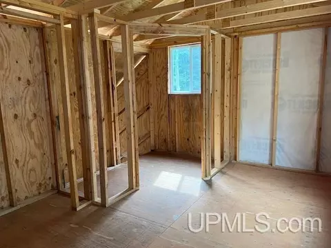4657 Danforth, Escanaba, MI 49829 photo 12