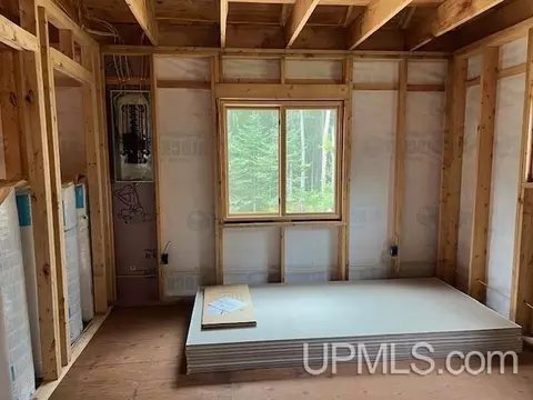 4657 Danforth, Escanaba, MI 49829 photo 4