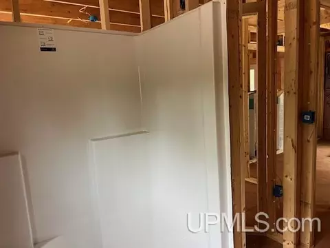 4657 Danforth, Escanaba, MI 49829 photo 13