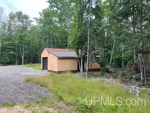 4657 Danforth, Escanaba, MI 49829 photo 27