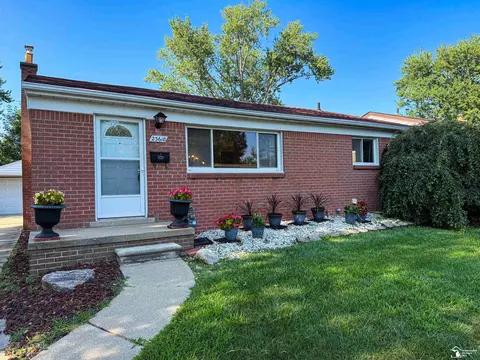 23618 Filmore, Taylor, MI 48180