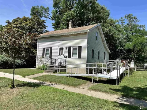 722 Cass, Monroe, MI 48161