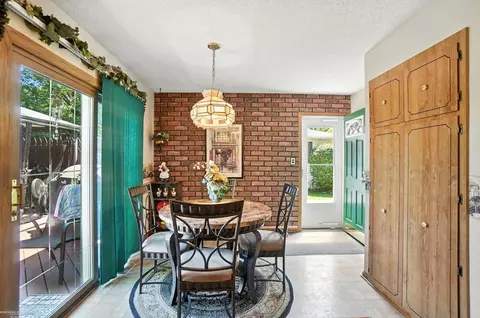 Dining - 3181 N N Grv, Monroe, MI 48162 photo 1 of 1