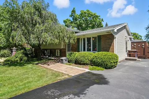 3181 N N Grv, Monroe, MI 48162