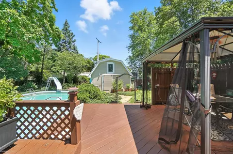Exterior - 3181 N N Grv, Monroe, MI 48162 photo 10 of 22