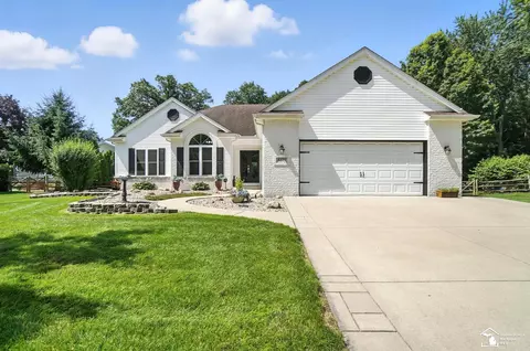 8275 Silver, Lambertville, MI 48144