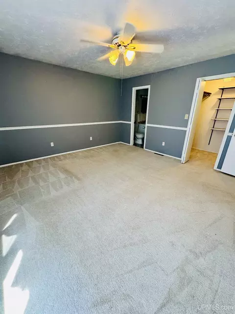 Bedroom - 4905 Co Rd Pi, Ishpeming, MI 49849 photo 4 of 4