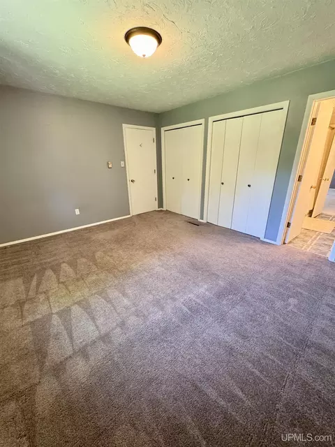 Bedroom - 4905 Co Rd Pi, Ishpeming, MI 49849 photo 2 of 4