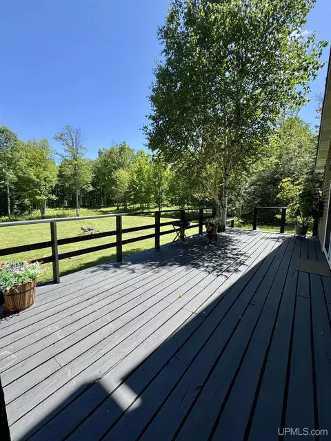 Exterior - 4905 Co Rd Pi, Ishpeming, MI 49849 photo 12 of 18