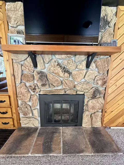 Living - 4905 Co Rd Pi, Ishpeming, MI 49849 photo 2 of 5