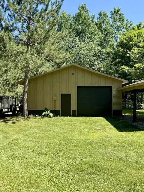 Other - 4905 Co Rd Pi, Ishpeming, MI 49849 photo 2 of 19