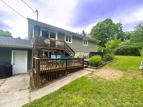 Exterior - e9415 Maple Street, Munising, MI 49862 photo 8 of 8