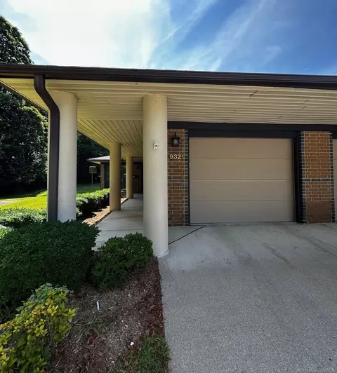 932 Wexford, Rochester Hills, MI 48307